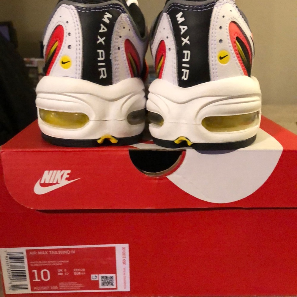 Air Max Tailwind IV - Picture 4 of 4